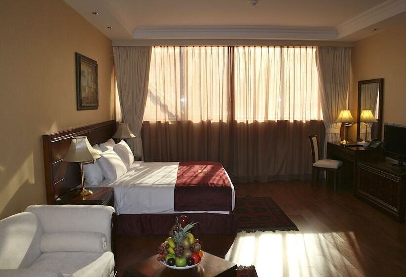 Номер Премиум, Trianon