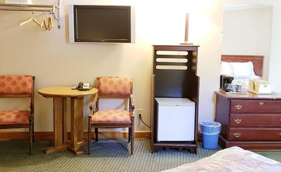 Семейный Номер, Gorham Motor Inn