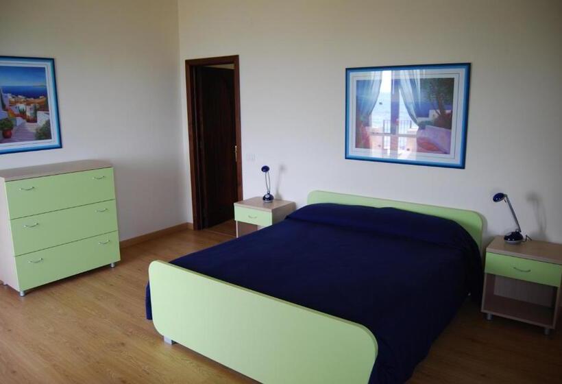 带1个卧室的带海景的公寓, Villa Nettuno Residence