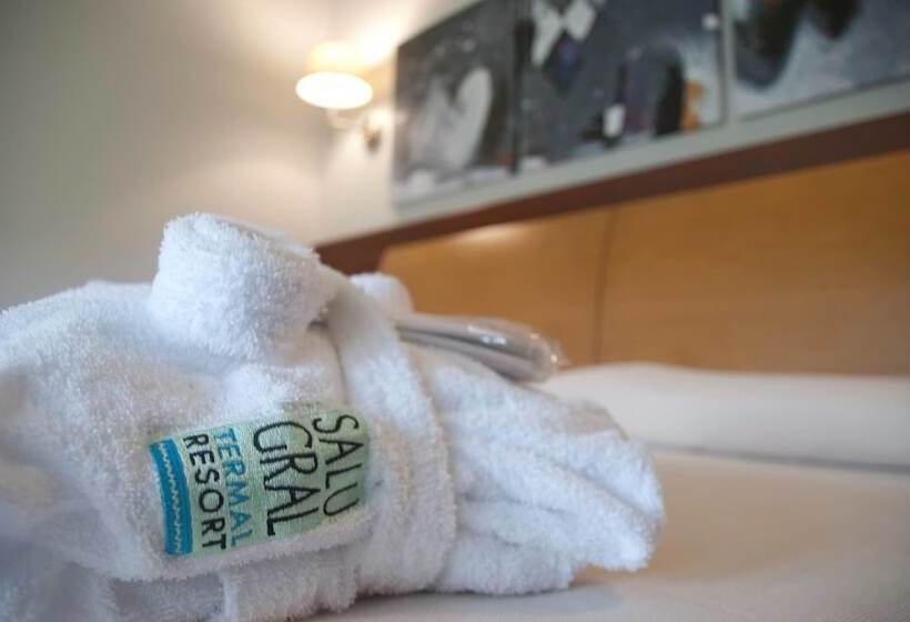 Номер Стандарт с Террасой, El Salugral Termal Resort