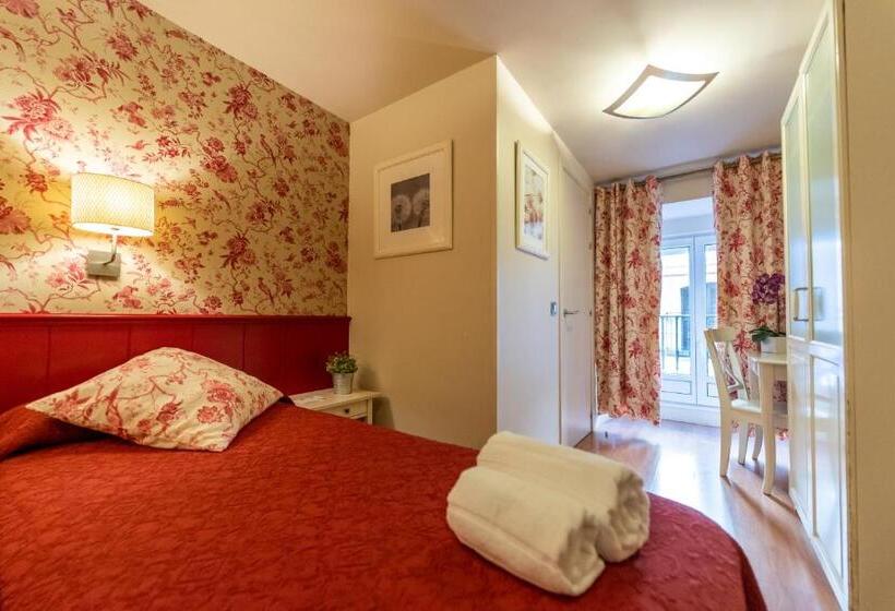 اتاق استاندارد چهار تخته, Hostal Matheu
