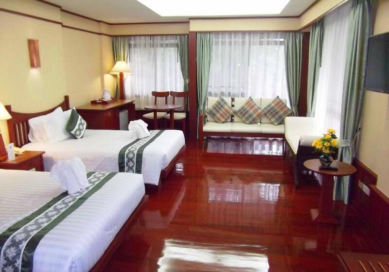 Номер Superior, Sappraiwan Elephant Resort & Sanctuary
