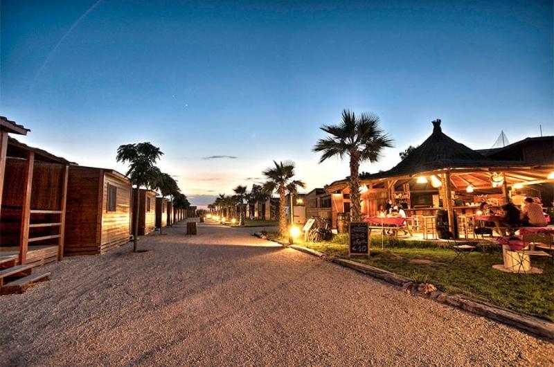 スタンダードバンガロー, Bungalows Park Albufera