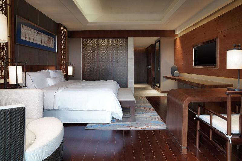 带大床的标准间, Holiday Inn Express And Suites Hazard, An Ihg