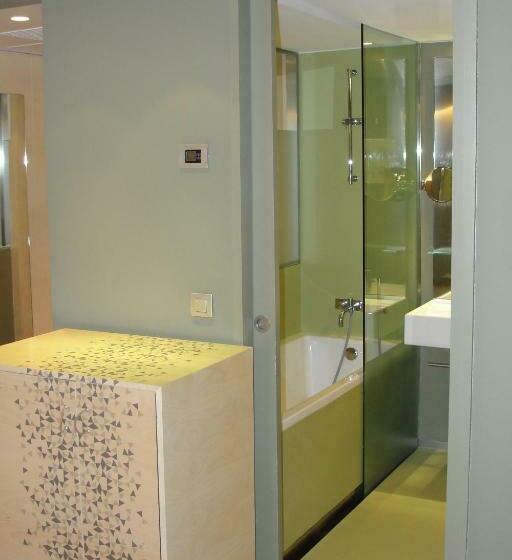 Habitación Triple Estándar, Continental Balneario De Panticosa