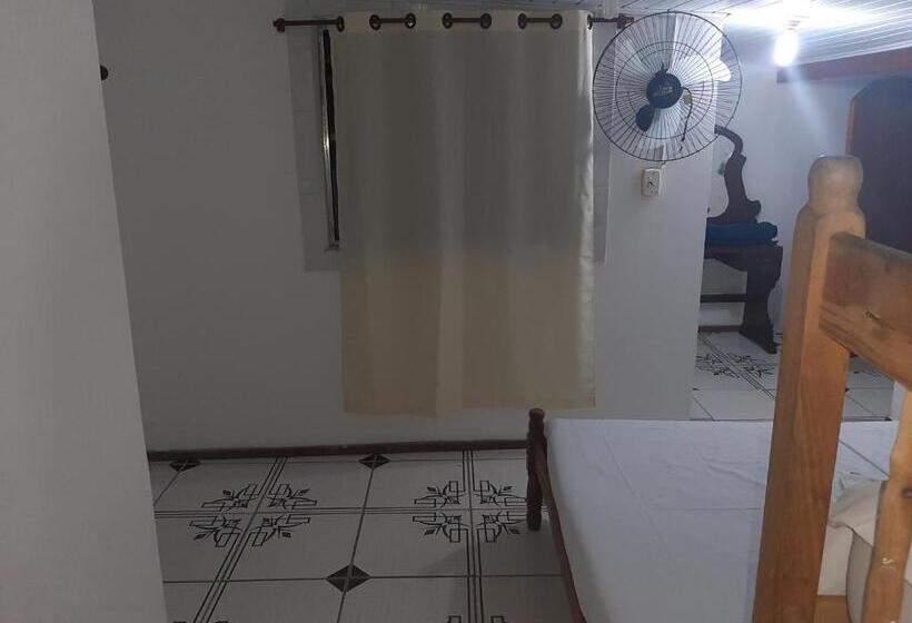 이코노이 4인룸, Pousada Real Paraty