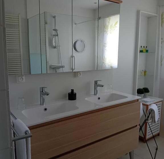 Номер Стандарт, B&b Roseland