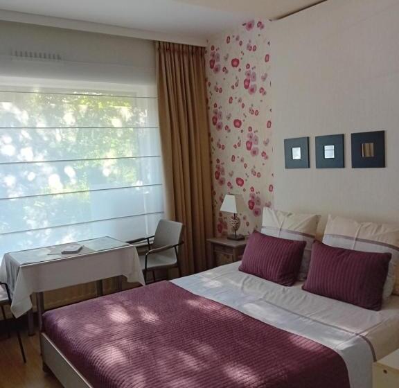 Номер Стандарт, B&b Roseland