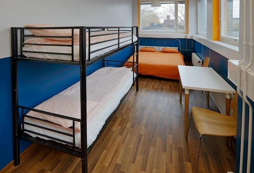 Семейный Номер Совместный Санузел, Cheapsleep Hostel Helsinki