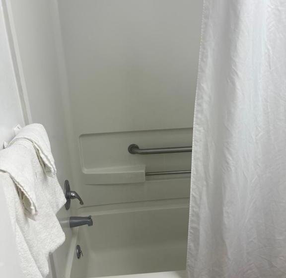 スタンダード４人部屋, Coastal Inn   Ocean City