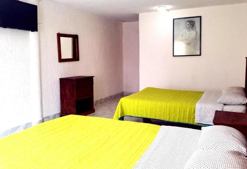 Chambre Quadruple Standard, Alejandra