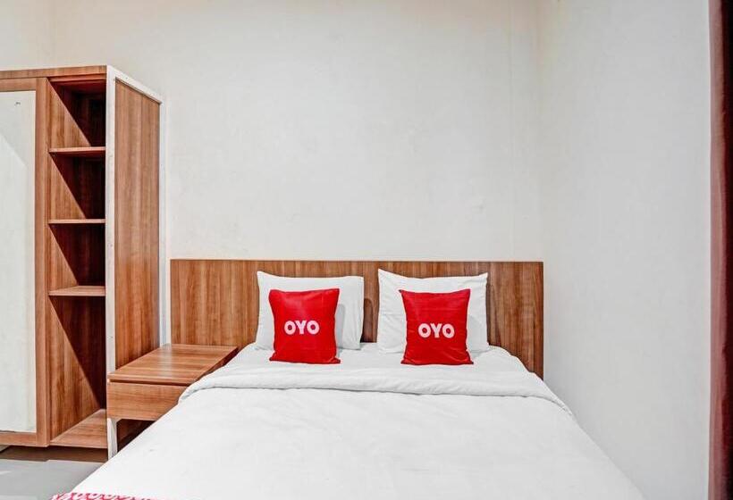 سوییت سوپریور, Oyo 90794 Kostel Bunda Waru Syariah