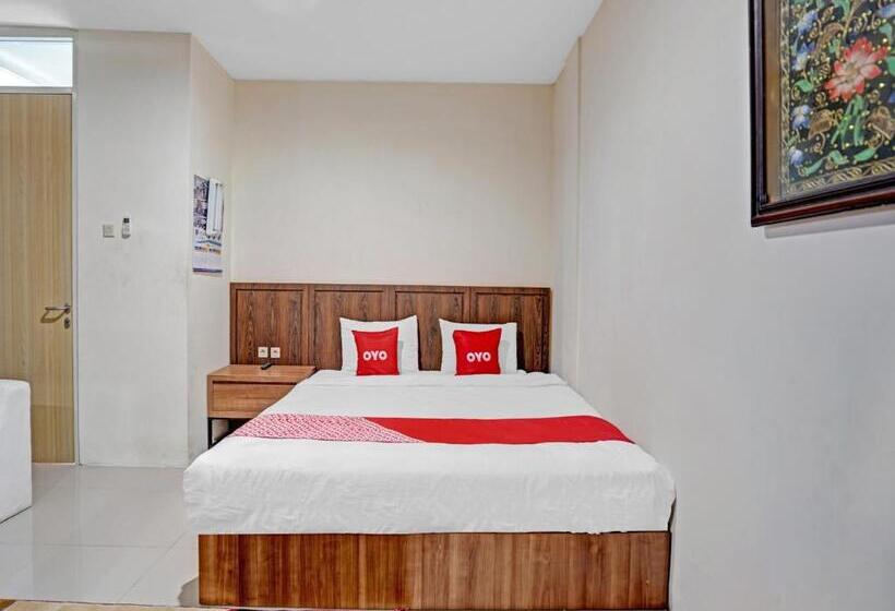 اتاق استاندارد با تخت بزرگ, Oyo 90794 Kostel Bunda Waru Syariah