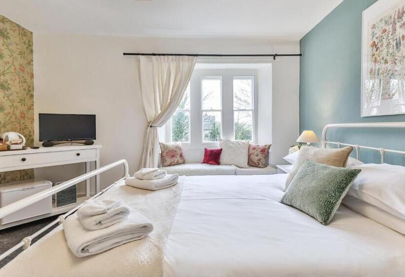 Номер Стандарт, Swallows Nest Bed And Breakfast
