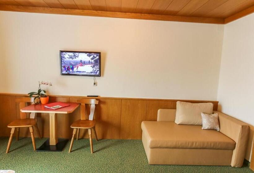 Номер Стандарт Трехместный, Alpenhotel Tauernstüberl
