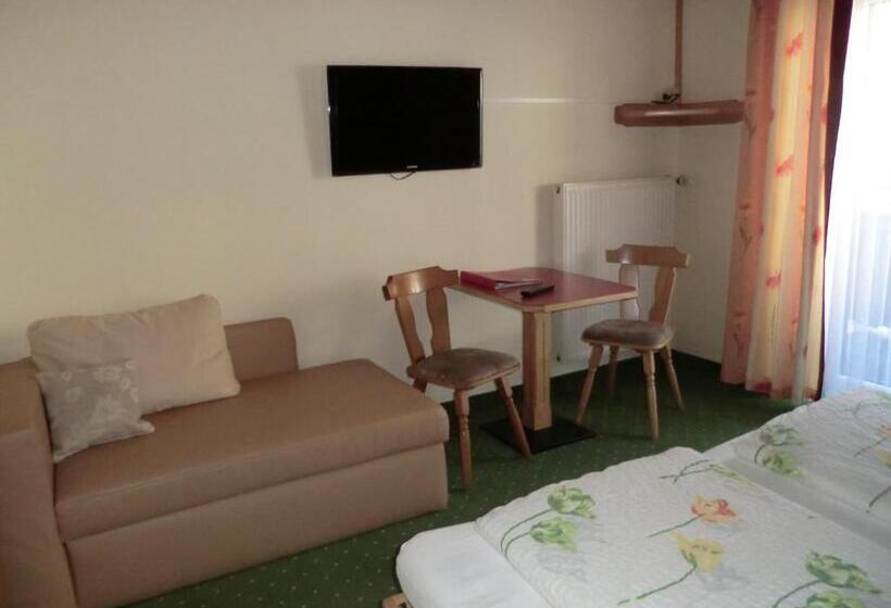 חדר סטנדרט לשלושה, Alpenhotel Tauernstüberl