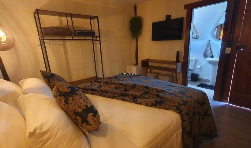 풀장 전망 스위트, Ellementares Guest House