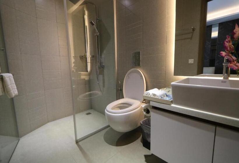 اتاق لوکس, The Penthouse Residence
