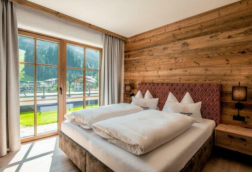 آپارتمان 1 خوابه با تراس, Natursinn Mountainchalets