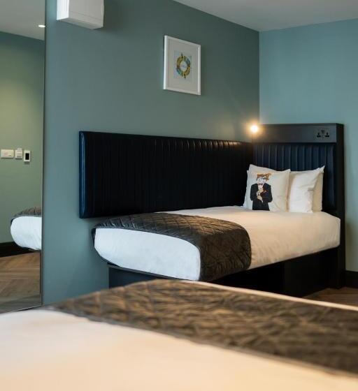 اتاق استاندارد سه نفره, Dublin One