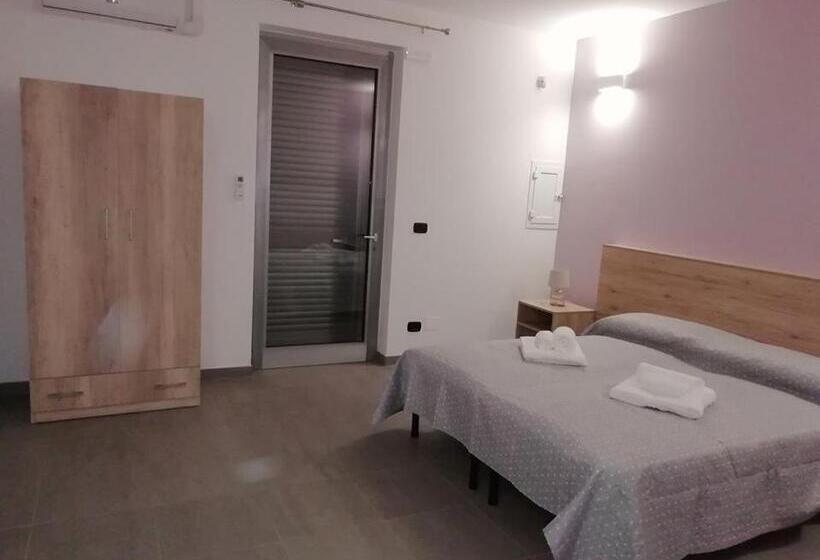 Номер Deluxe, B&b Italia