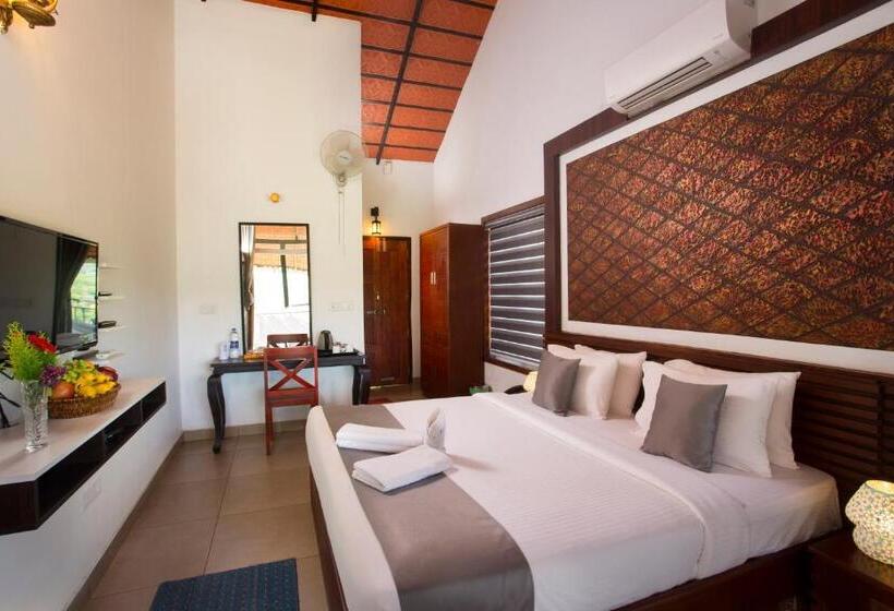 Номер Deluxe, Karlad Lake View Resort