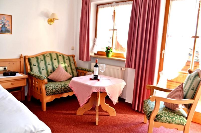 اتاق اکونومی, Gästehaus Beim Foidlmoar Familie Höflinger
