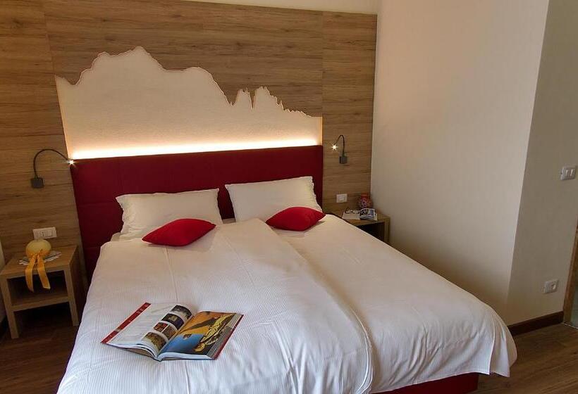 Номер Стандарт Вид на Горы, Botton D Oro Delle Dolomiti