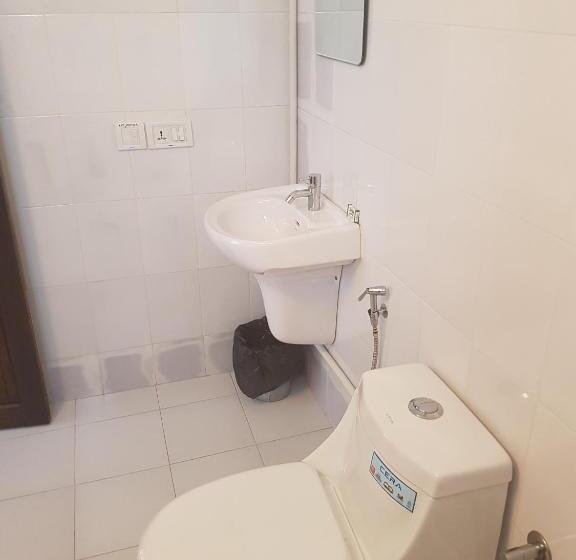 Quarto Premium, Petit Elephant