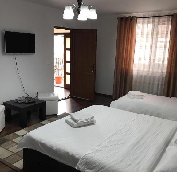 اتاق استاندارد سه نفره, Vila Fan Confort