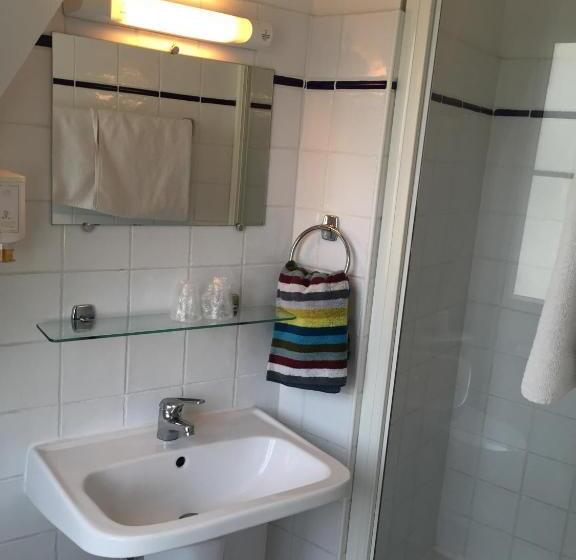 Номер Стандарт, Brit Hotel Des Grands Hommes   Bordeaux Centre