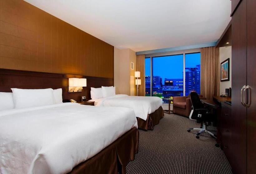 スタンダードルーム, Courtyard By Marriott Montreal Downtown