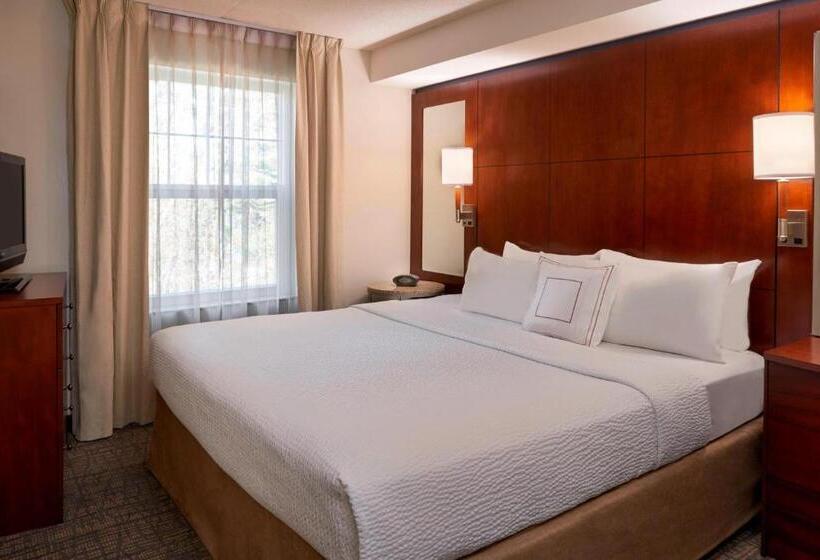 Люкс Кровать Кинг, Residence Inn By Marriott Gravenhurst Muskoka Wharf