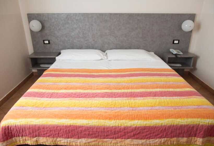 اتاق استاندارد, Autohotel Ravenna