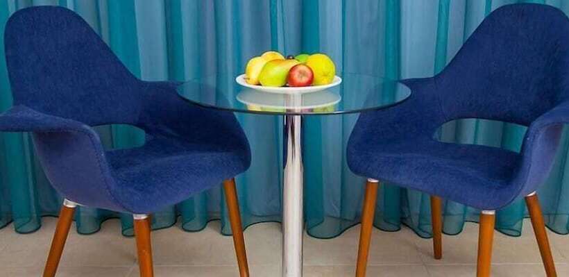 اتاق استاندارد سه نفره, Altius Boutique