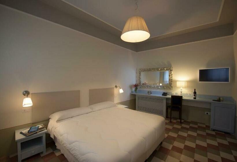اتاق کلاسیک, Aquae Sinis Albergo Diffuso