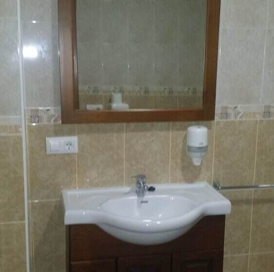 スタンダードトリプルルーム, Hostal Rural La Plata Parking Incluido