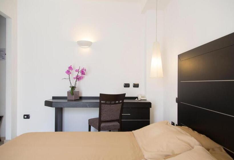 Номер Стандарт, Ahr Baja Hotel & Spa Cannigione