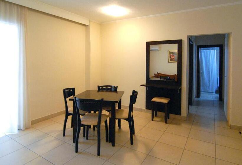 １ベッドルームアパートメント, Michel Apartments