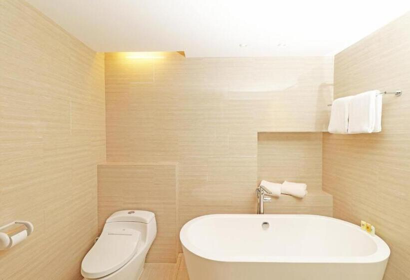 Люкс, Swiss Belhotel Cirebon