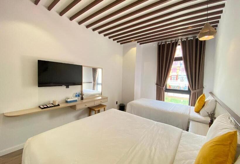 اتاق استاندارد سه نفره, Riverside Mini Hotel Grand World Phu Quoc