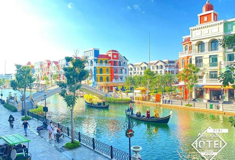 اتاق استاندارد سه نفره, Riverside Mini Hotel Grand World Phu Quoc