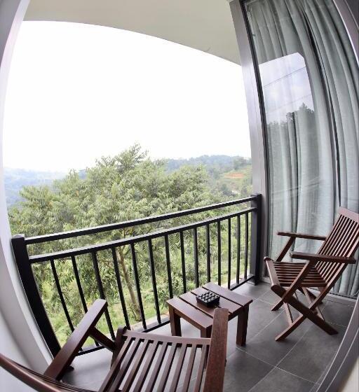 Номер Стандарт, Riverbank Resort Gampola