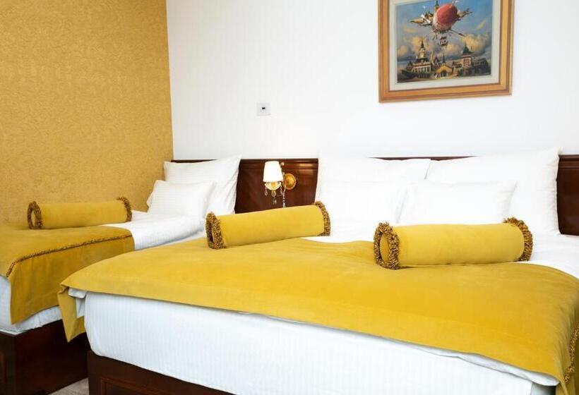 اتاق استاندارد سه نفره, Integra Banja Luka