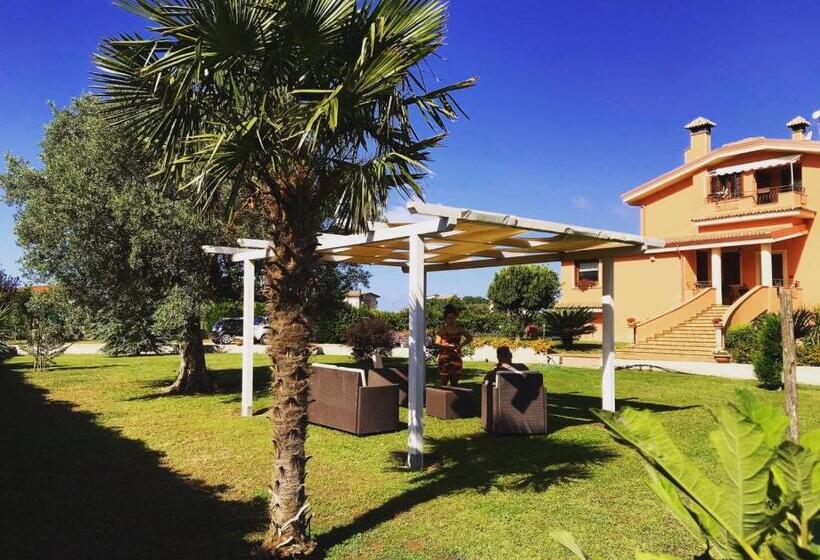 Номер Стандарт с Террасой, Villa Laregina