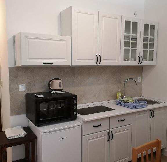 Апартаменты 1 Спальня Вид на Море, Guest House Pikala