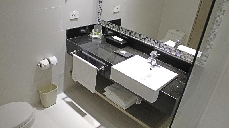 스탠다드 룸, Holiday Inn Bucaramanga Cacique, An Ihg