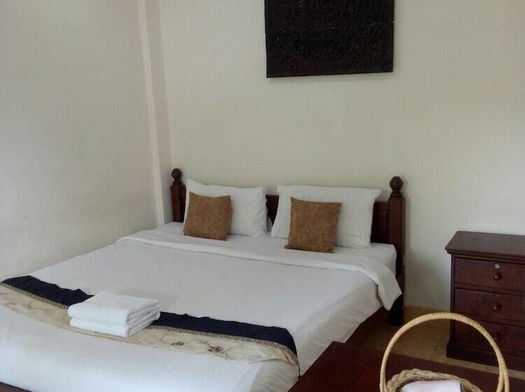 Quarto Estandar, Meewaya