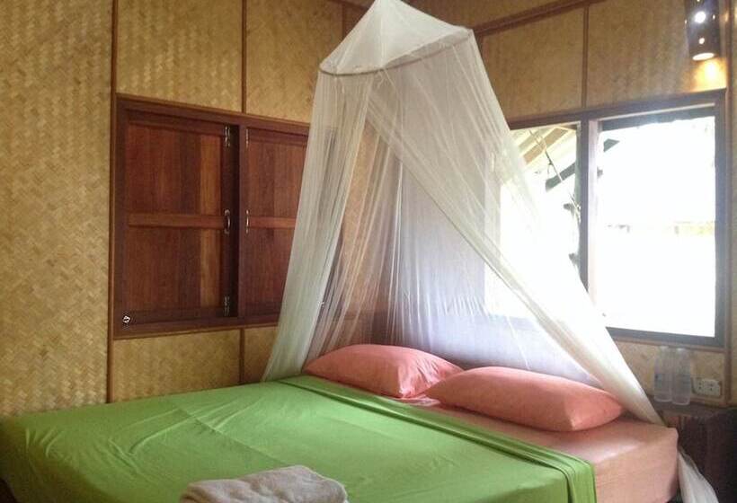 스탠다드 방갈로, Malibu Beach Bungalows