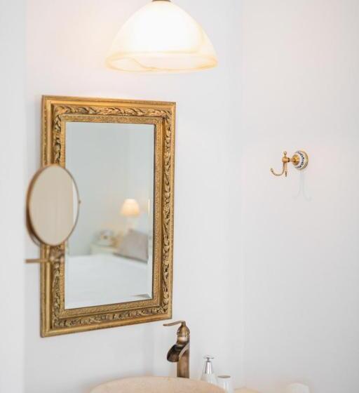 Четырехместный Номер Deluxe, Galaxa Mansion